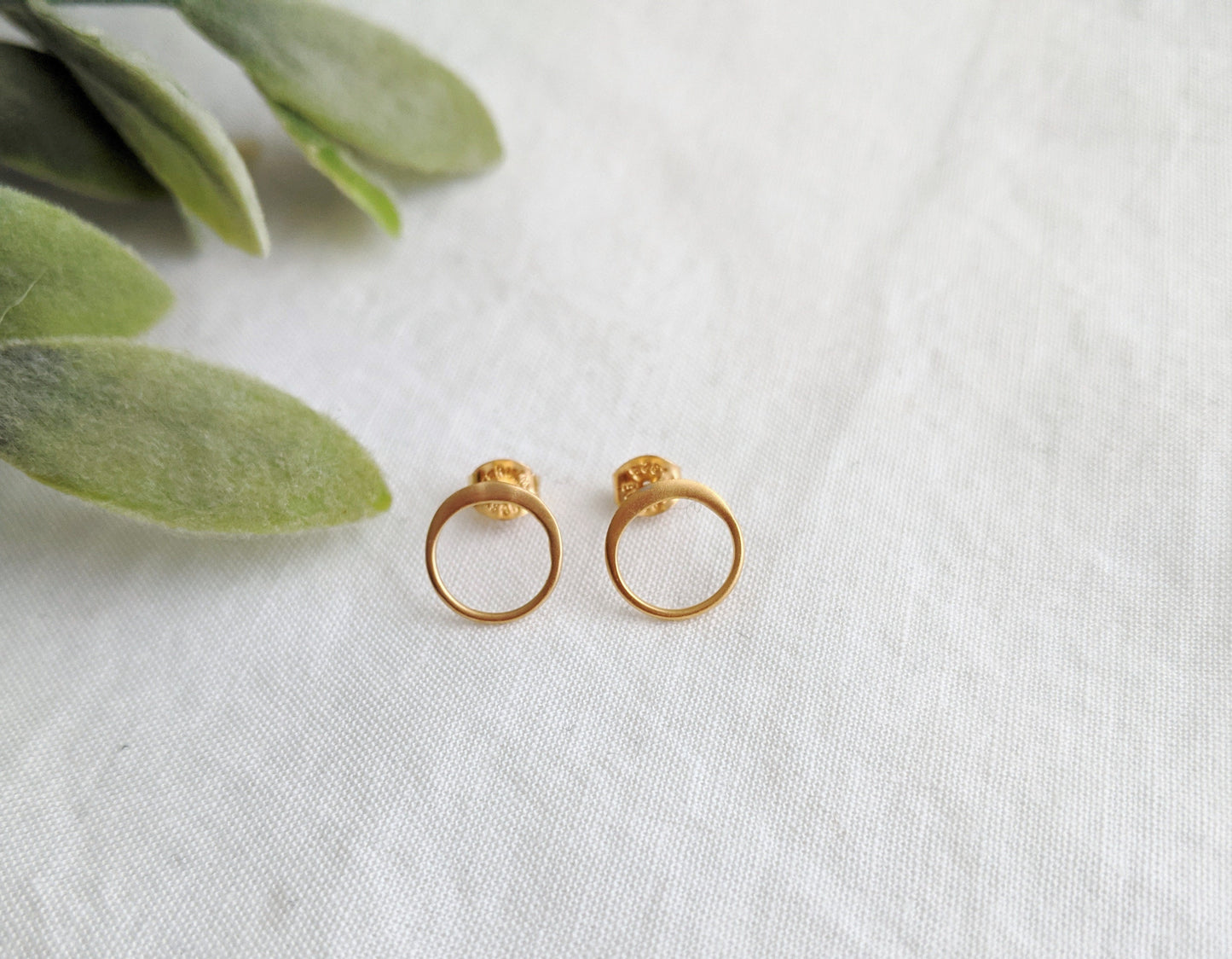 Dainty Gold Circle Earrings | Dainty Earrings | Minimalist Earrings Bridesmaids Gifts