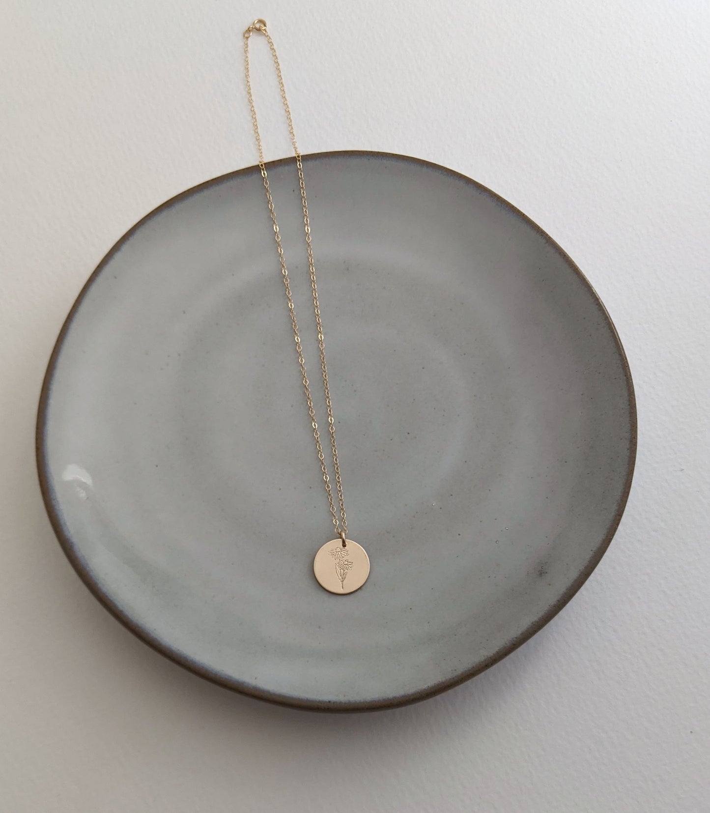 Daisy Necklace April Birth Flower Necklace | Birth Month Flower Necklace