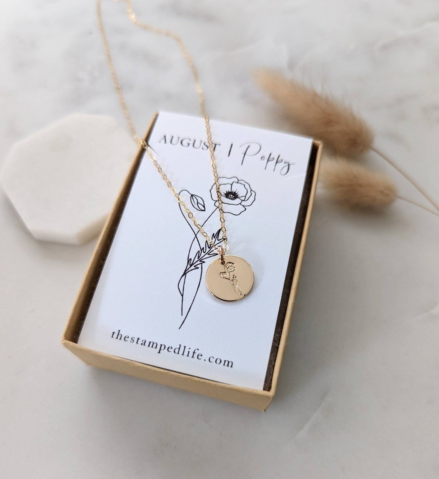 Dainty Gold Birthflower necklace | Pick Your Month