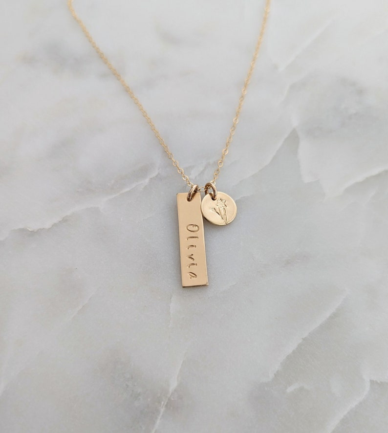 Personalized Birth Flower Necklace with Name | Custom Birth Flower Jewelry