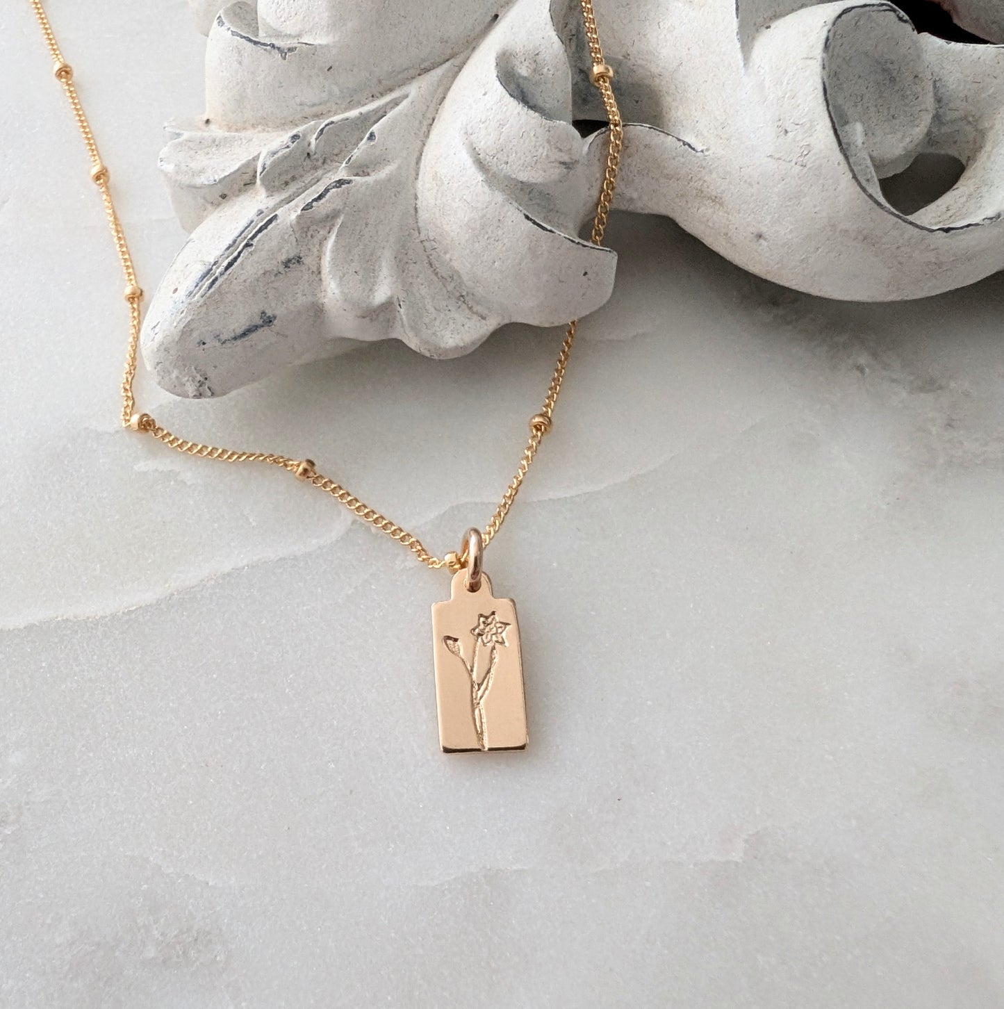 Tiny Custom Birth Flower Necklace, Tiny Tag Charm Necklace, 14k Gold Fill
