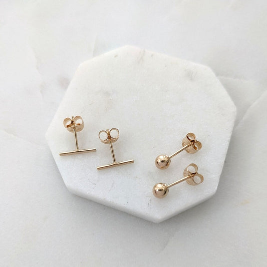 gold stud earrings