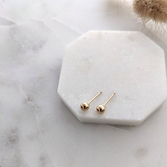 gold stud earrings