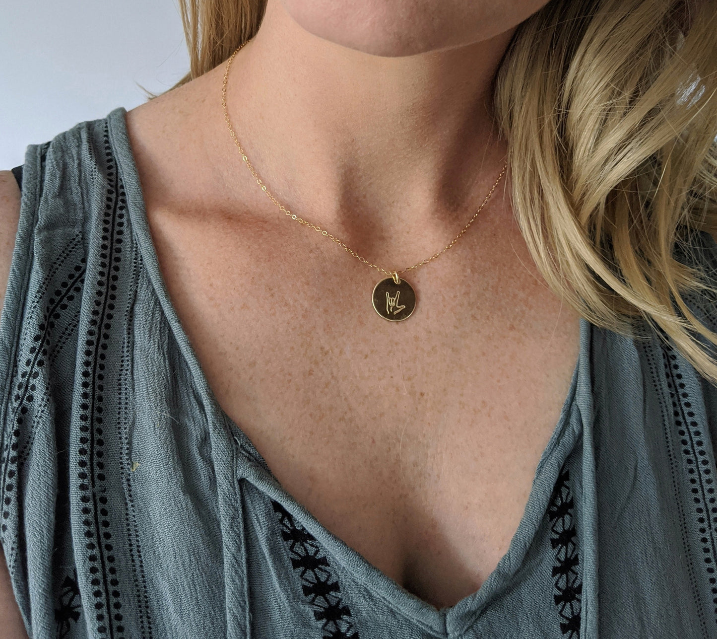 I Love You ASL Sign Necklaces For Besties & Sisters | ASL Jewelry | Gift Idea