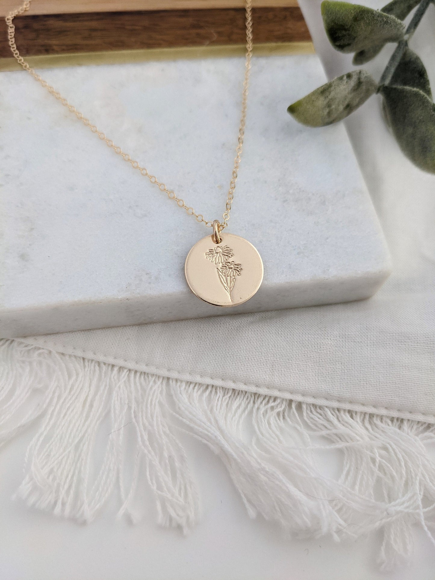 Daisy Necklace April Birth Flower Necklace | Birth Month Flower Necklace